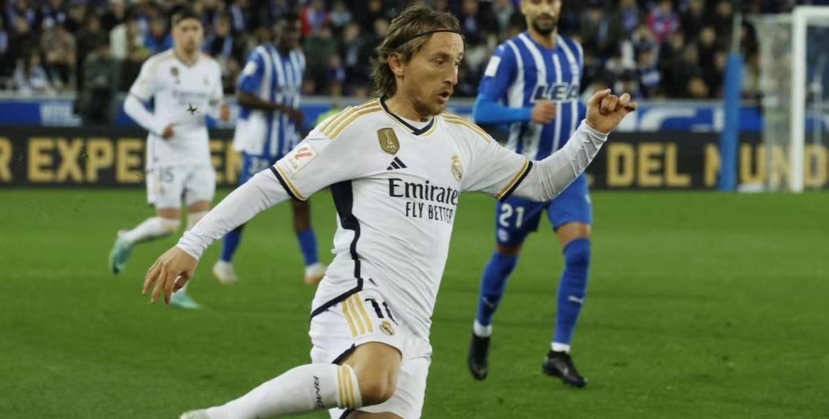 Fremtidige avgjørelser, muligheten for at Modric bryter opp med Real Madrid